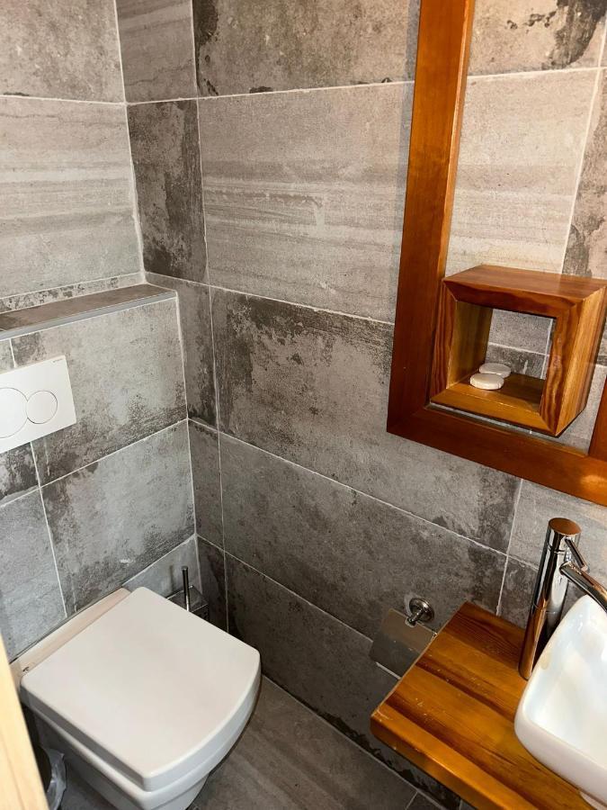 Apartments Prizreni Bagian luar foto